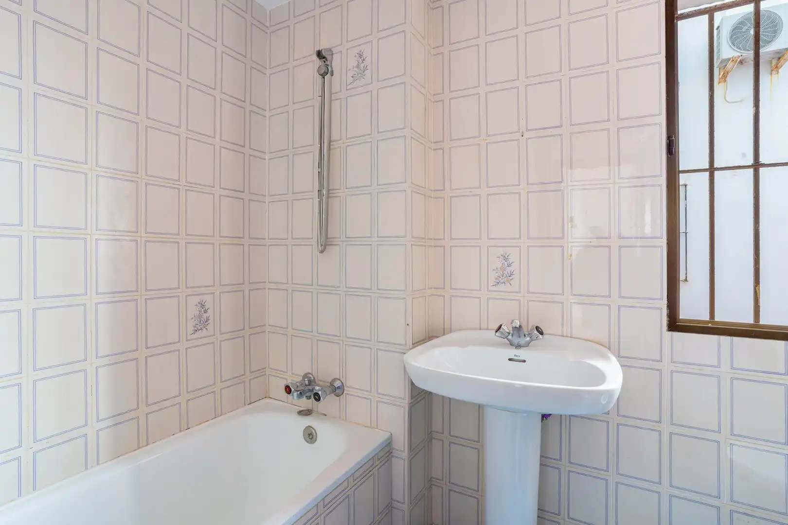 Baño de Apartamento en venta en Manilva con Terraza