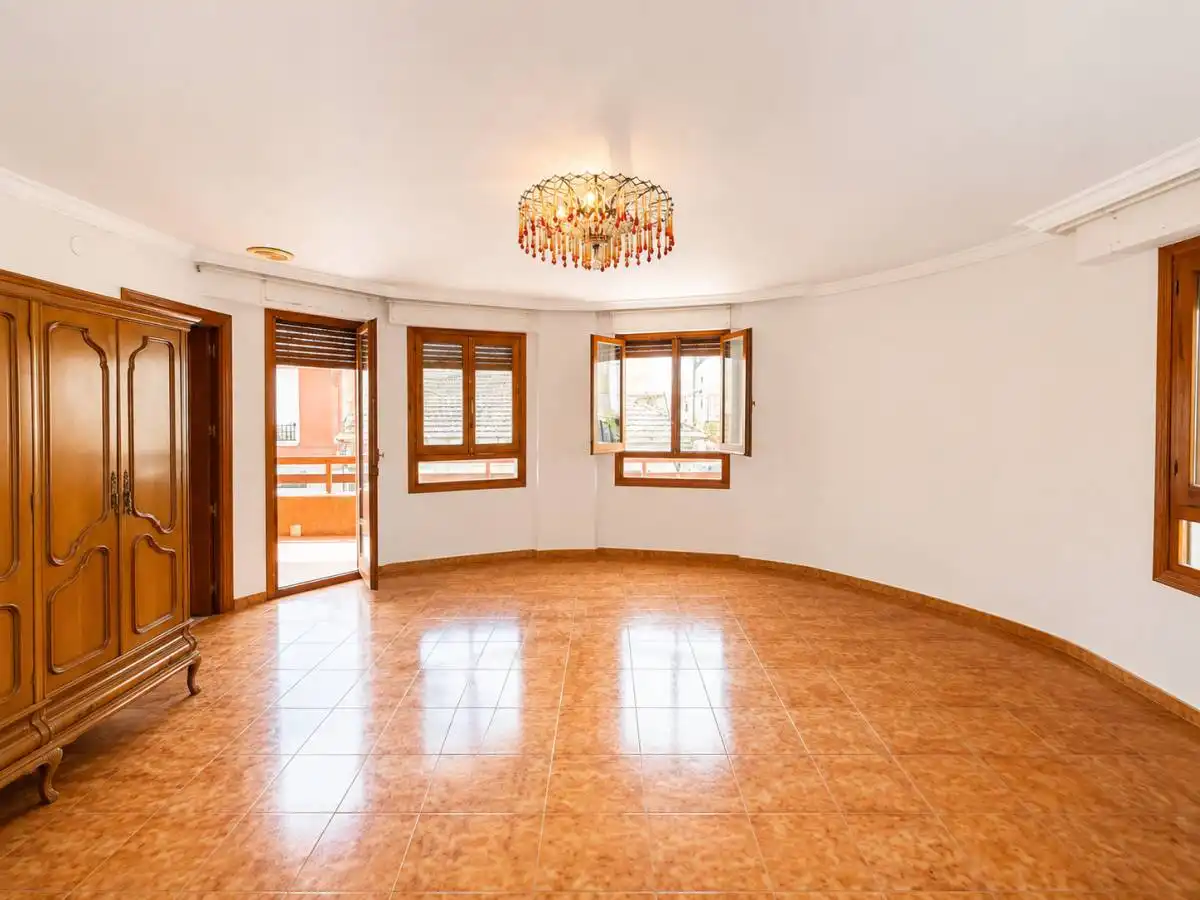 Flat with lift for sale in C. Obispo Herrero, imagen 3