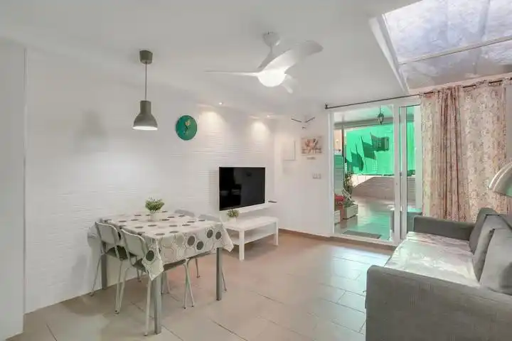 Sala de estar de Planta baja en venta en San Bartolomé de Tirajana con Terraza, Amueblado y Lavadora