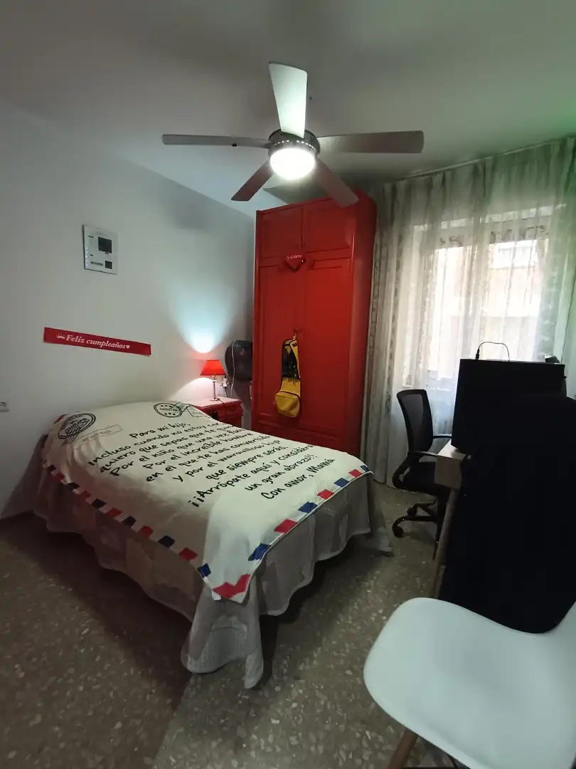 Bedroom of Flat for sale in Córdoba  with Air Conditioner