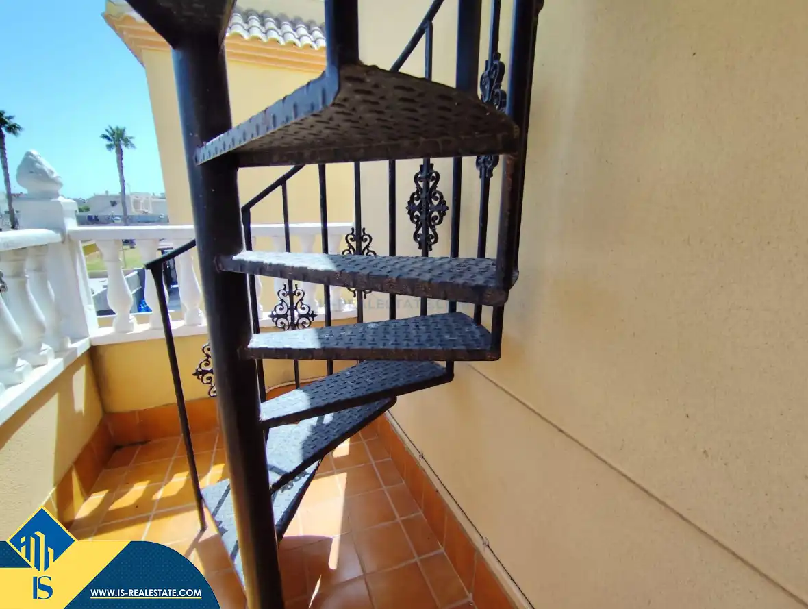 Villa mit Terrasse zum Verkauf in Nueva Torrevieja - Aguas Nuevas, imagen 37