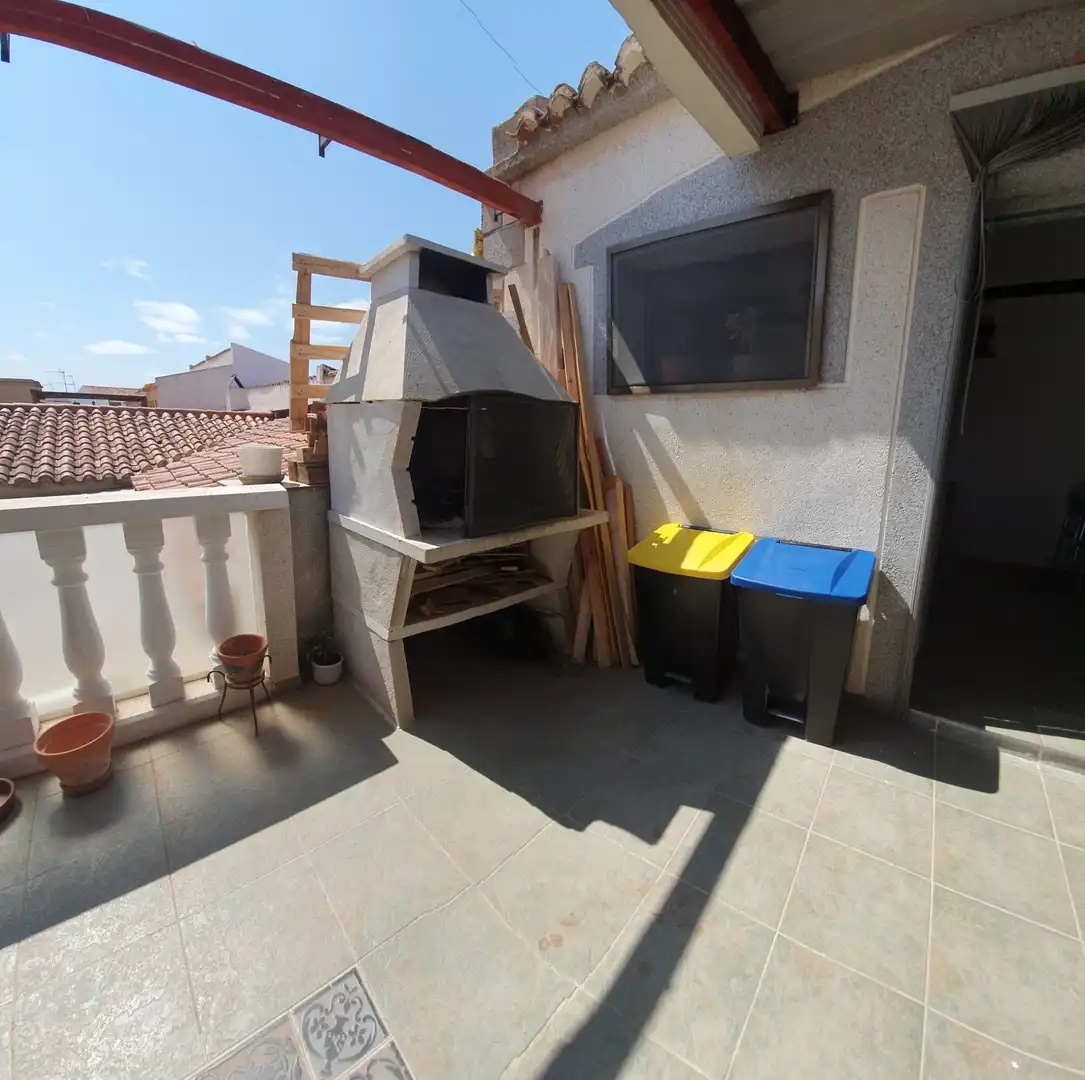 Terrassa de Edifici en venda en Marines