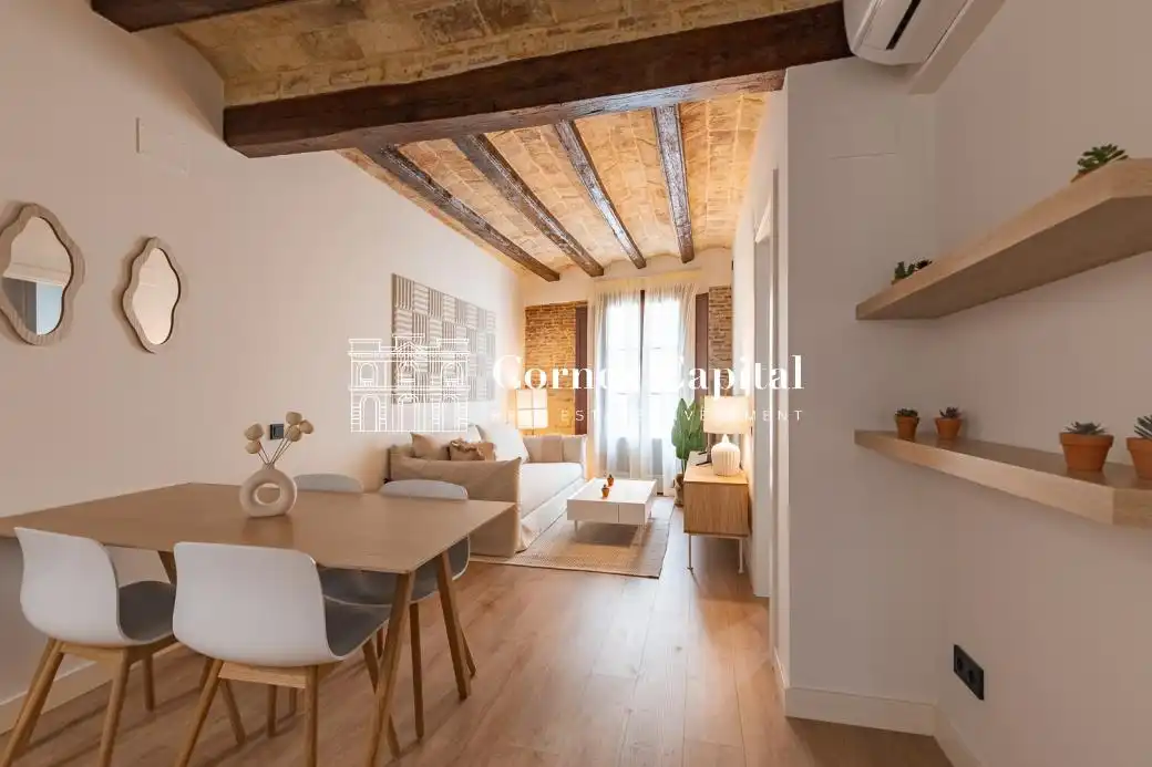 Piso de obra nueva con ascensor en venta en Carrer del Príncep de Viana
