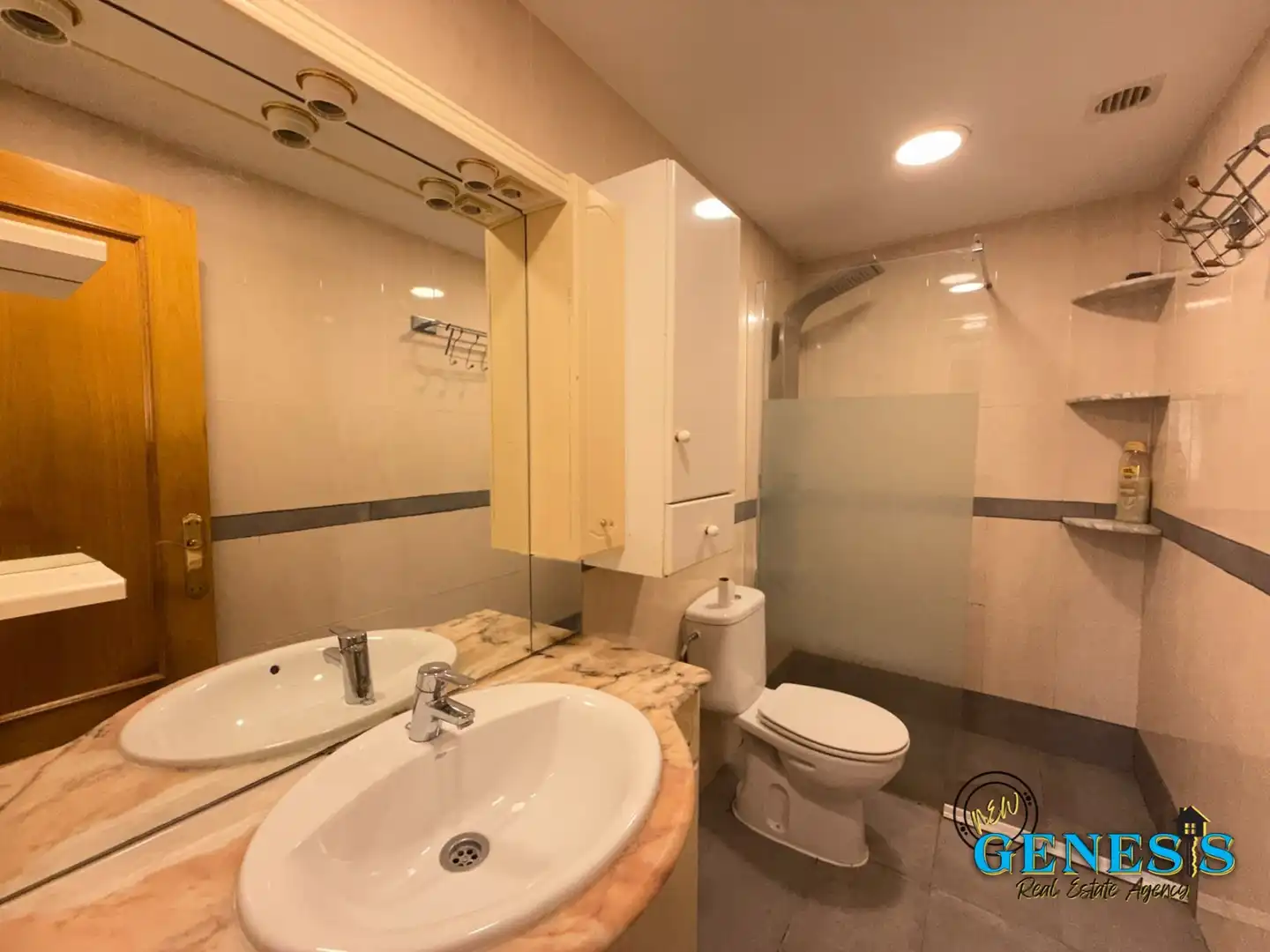 Casa adosada en venta en Avenida de la Luz, 18, Lomas de Cabo Roig - Los Dolses