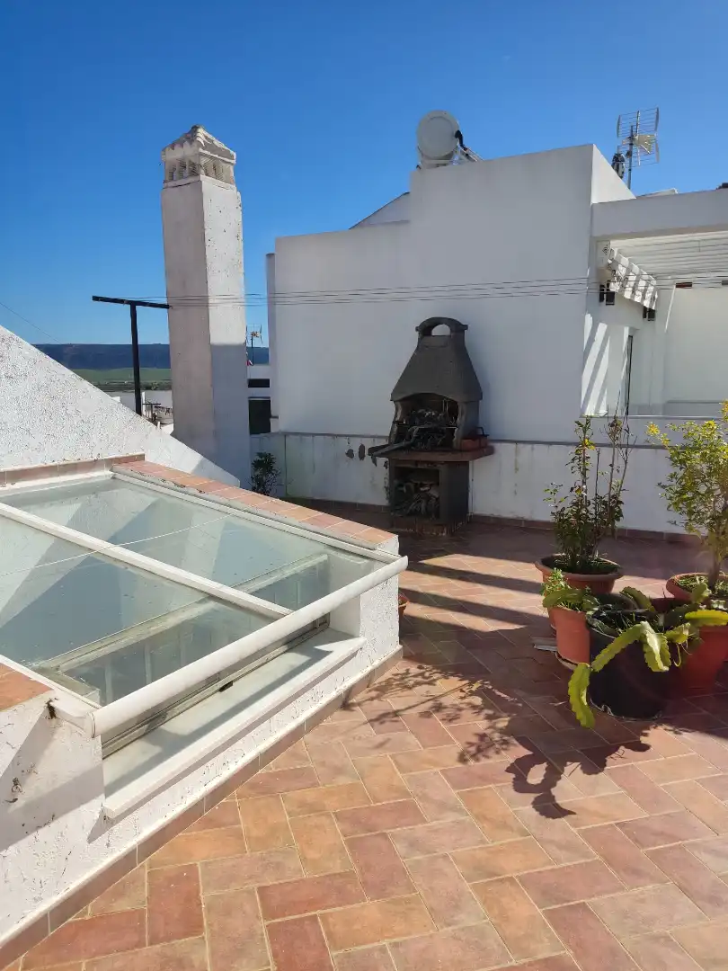 Terrasse von Einfamilien-Reihenhaus zum Verkauf in Barbate mit Klimaanlage, Heizung und Terrasse