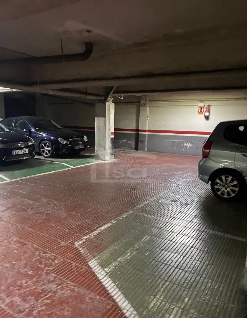 Einzelparkplatz zum Verkauf in Carrer de Sant Antoni Maria Claret, imagen 2