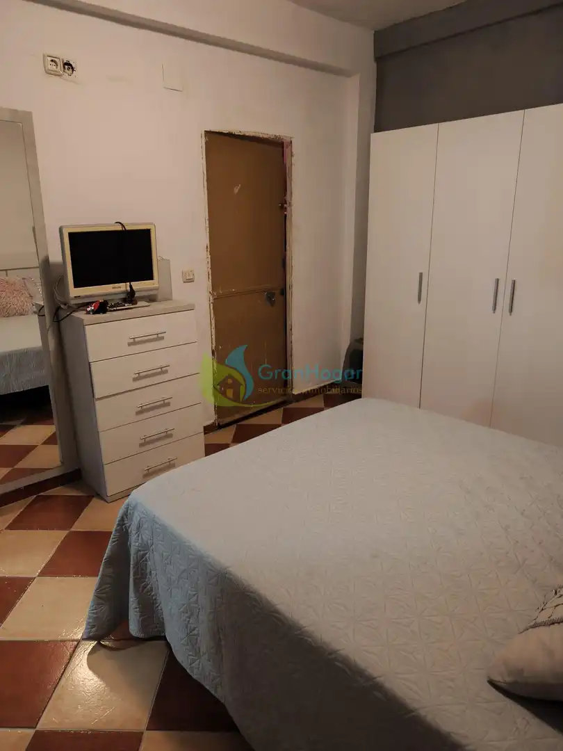 Dormitori de Pis en venda en Sevilla amb Terrassa, Traster i Balcó