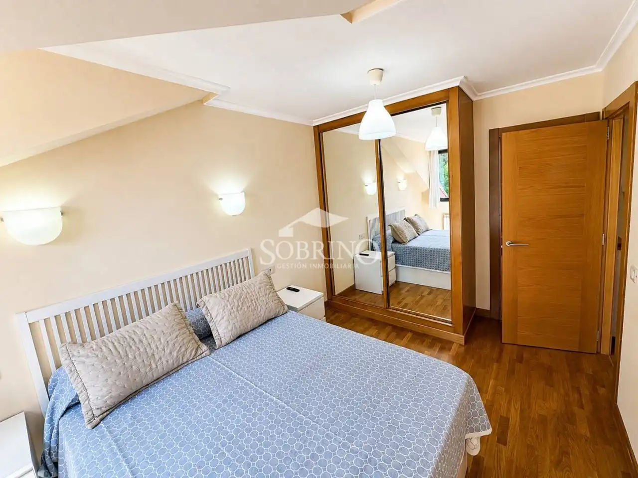 Bedroom of Flat for sale in Llanes  with Heating, Furnished and Alarm