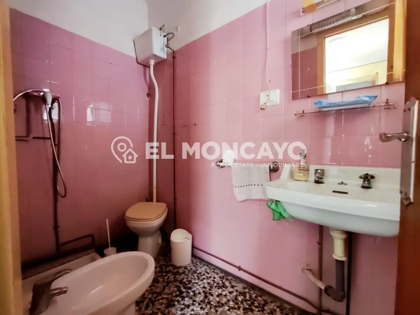 Baño de Apartamento en venta en Guardamar del Segura con Amueblado
