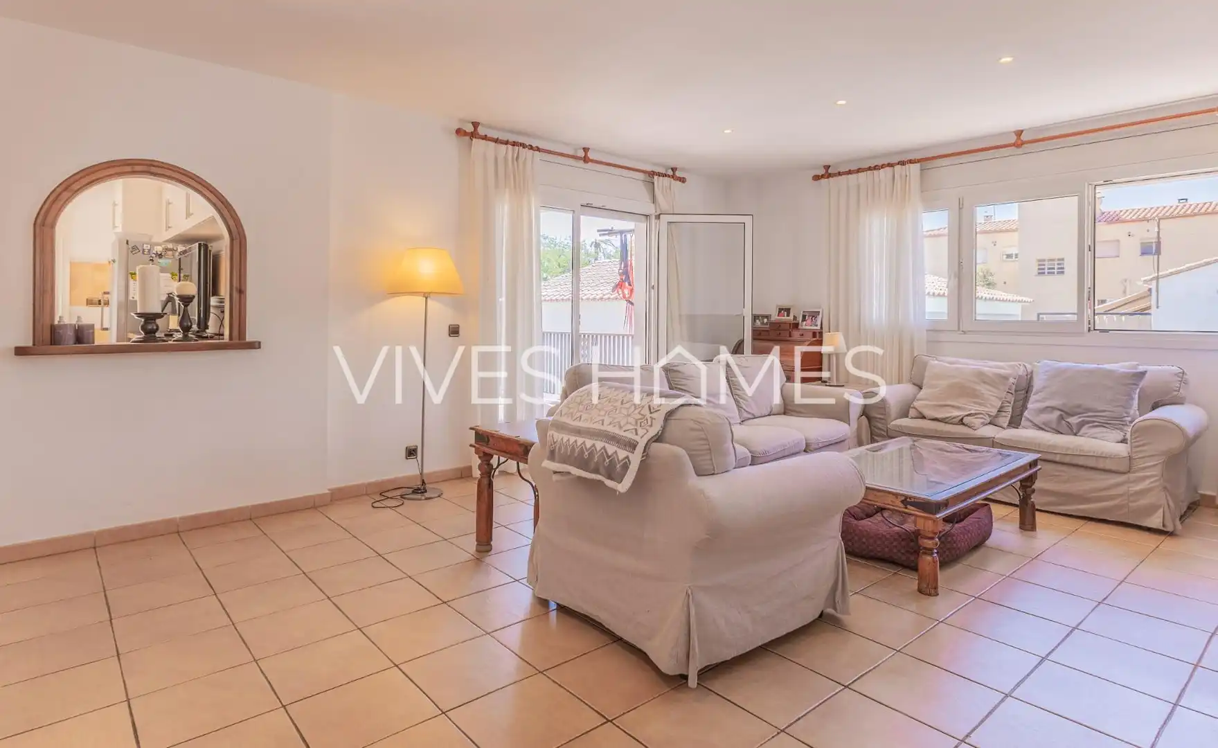 Sala d'estar de Casa o xalet en venda en Sant Vicenç de Montalt amb Aire condicionat, Calefacció i Jardí privat