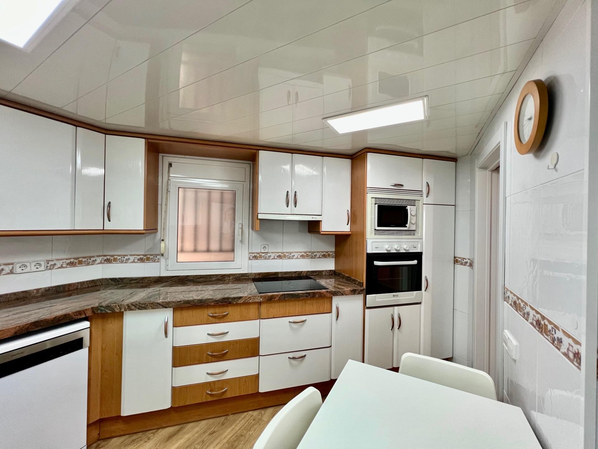 Kitchen of Flat for sale in Sabadell  with Heating and Parquet flooring