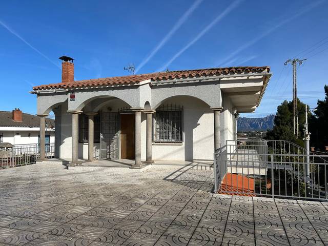 Casa-chalet en Venta en Piera