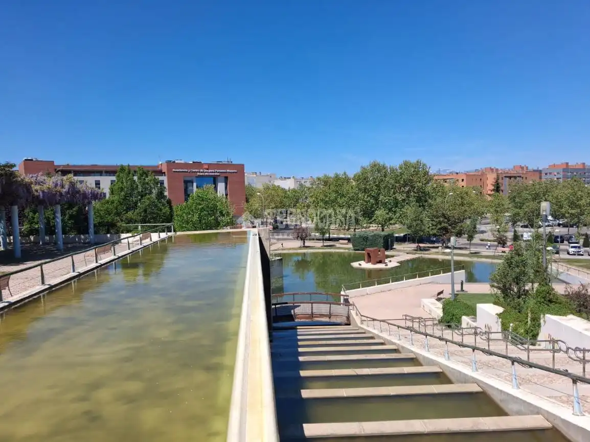 Exterior view of Commercial properties for sale in Alcobendas  with Air Conditioner and Terrace