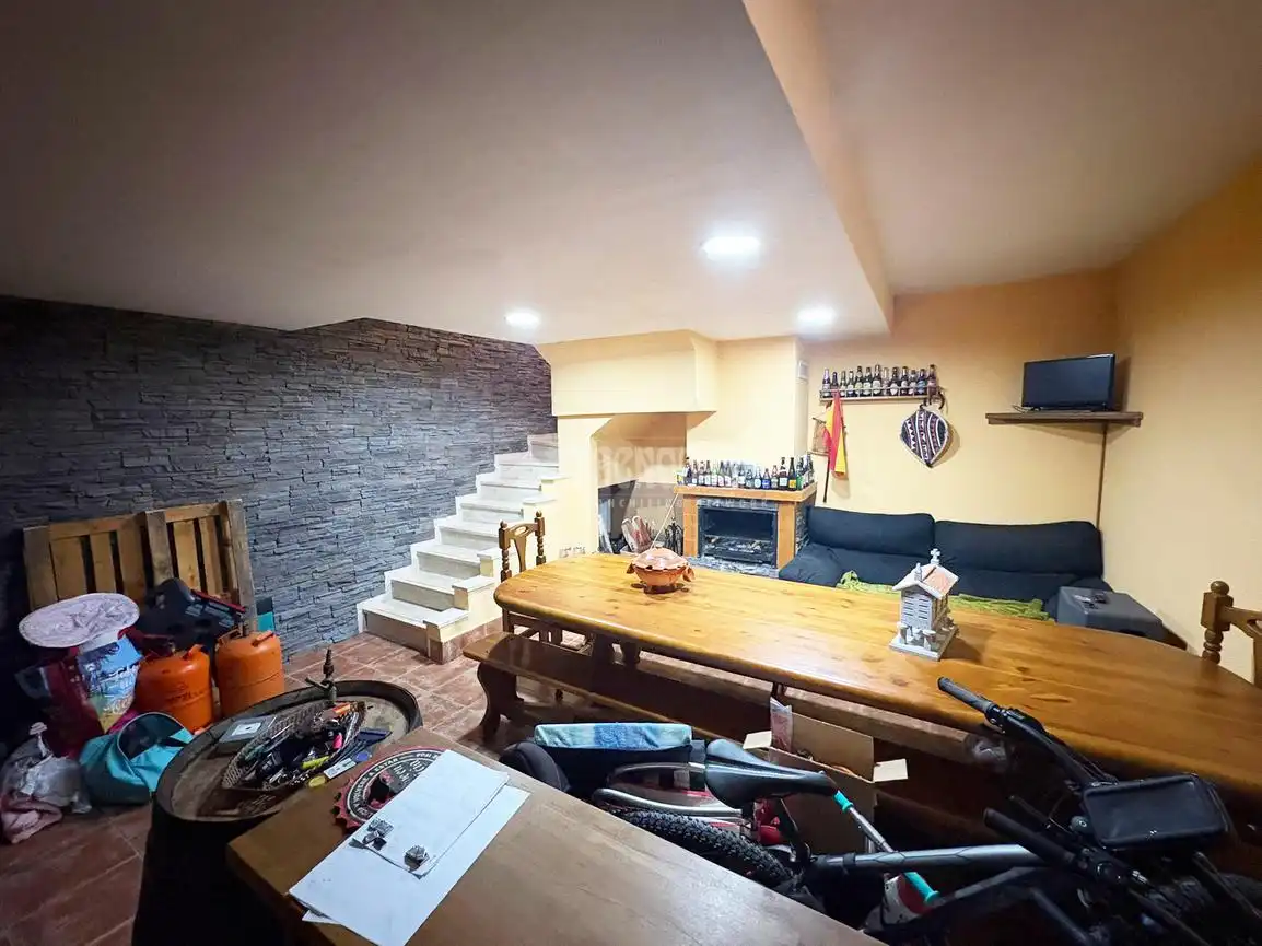 Casa adosada en venta en Zaragoza con Aire acondicionado, Calefacción y Terraza