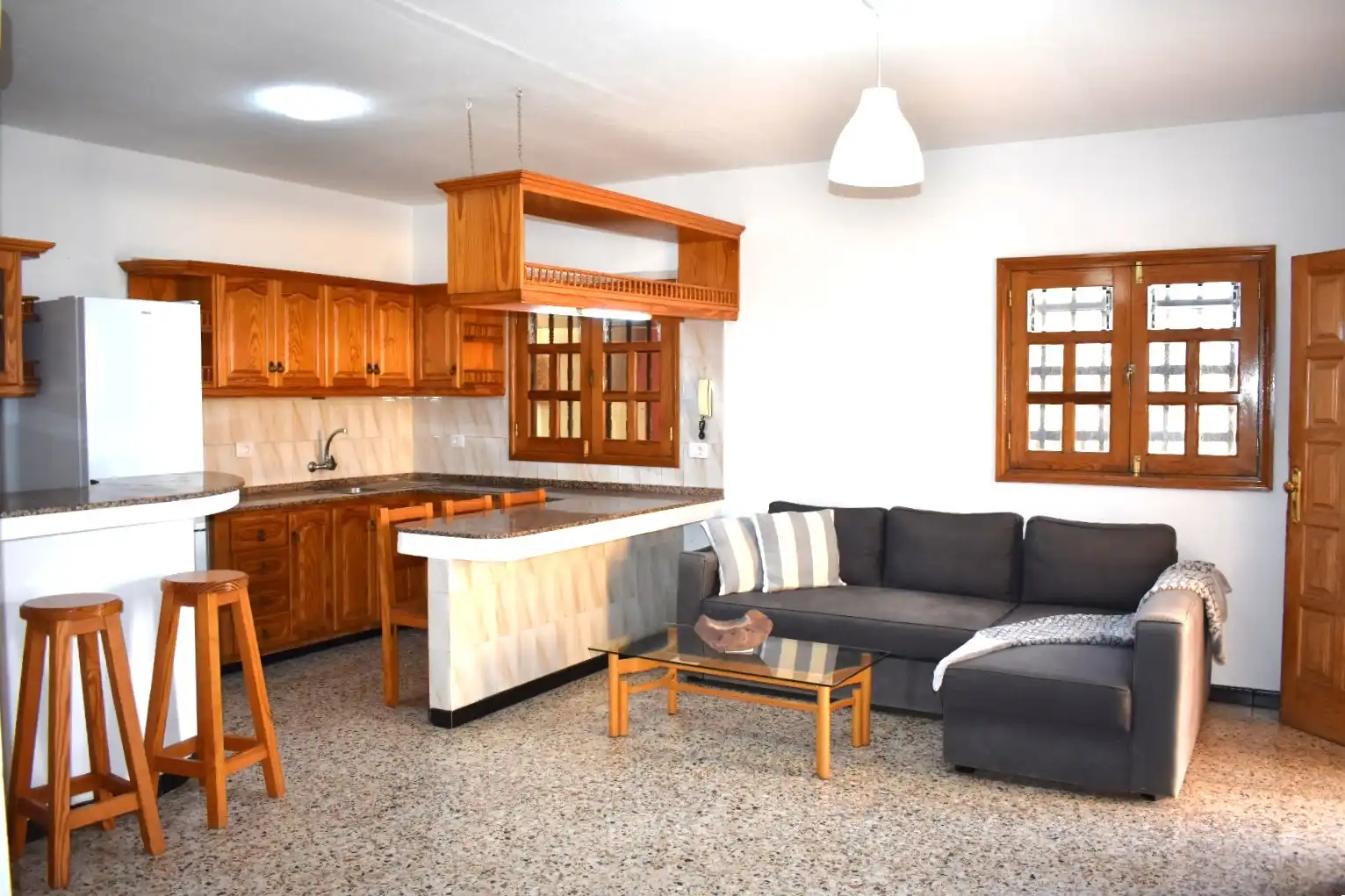 Sala d'estar de Casa o xalet en venda en La Aldea de San Nicolás  amb Jardí privat, Terrassa i Piscina