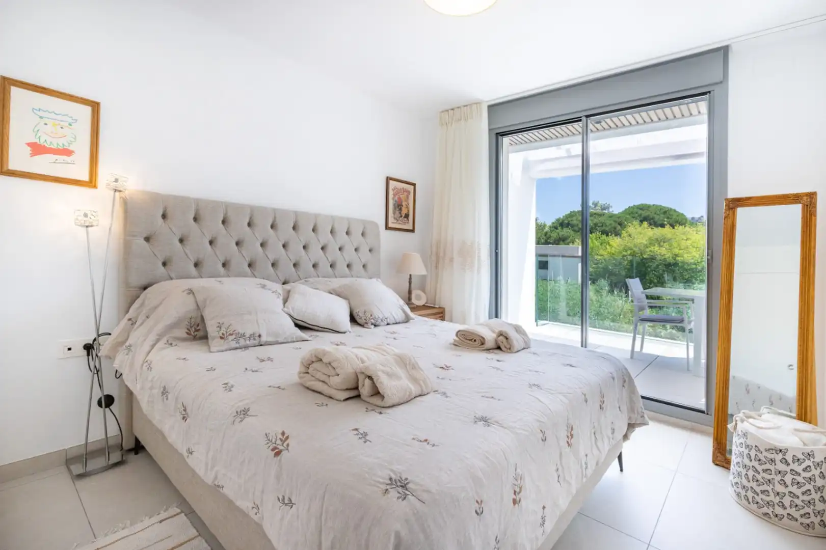 Dormitori de Apartament de lloguer en Marbella amb Aire condicionat, Calefacció i Terrassa