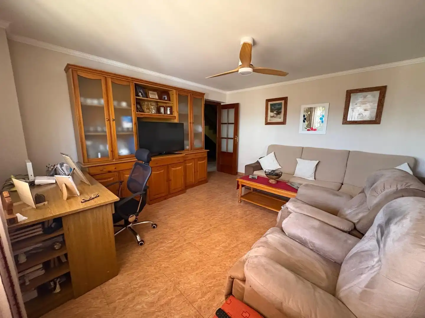 Sala de estar de Casa adosada en venta en Carboneros con Aire acondicionado y Terraza