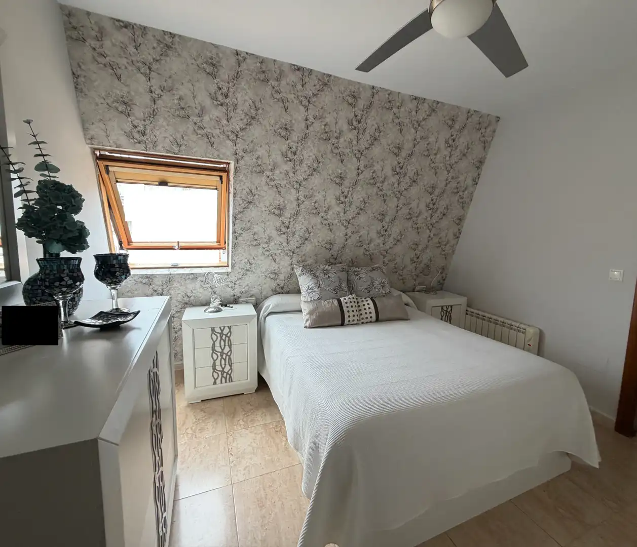 Bedroom of Attic for sale in Úbeda  with Air Conditioner, Heating and Terrace
