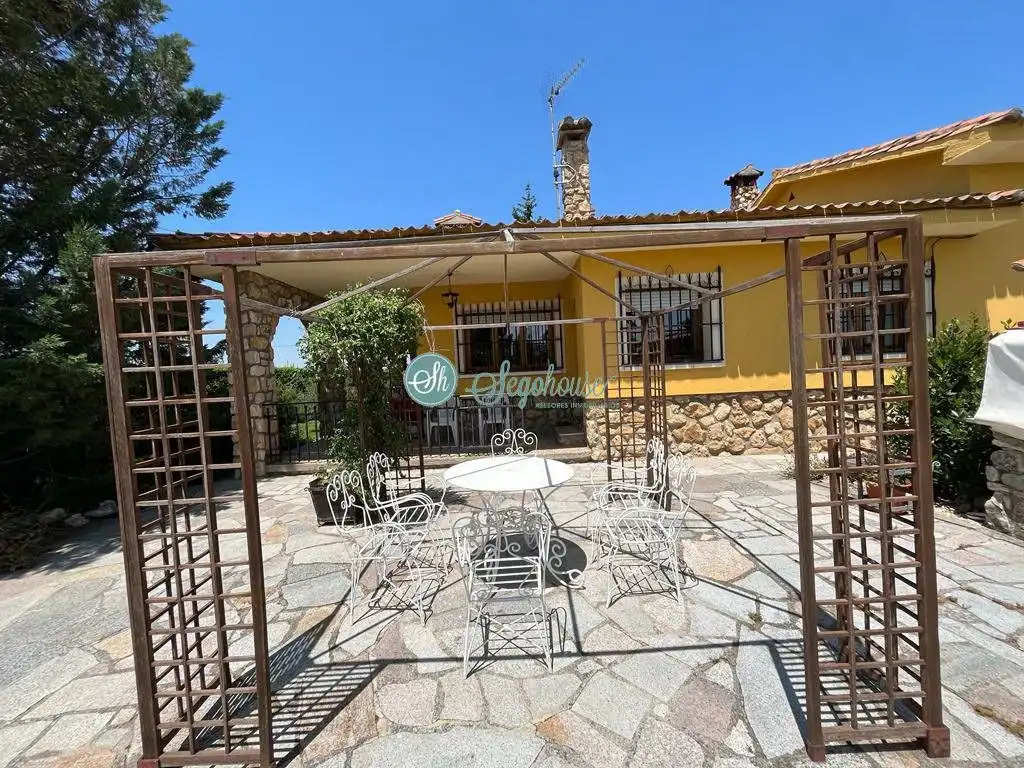 Jardín de Casa o chalet en venta en Valverde del Majano con Calefacción, Terraza y Trastero