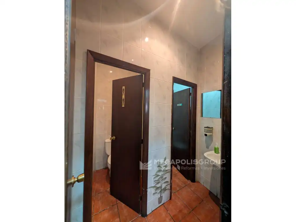 Business premises for sale in Calle Rodrigo Caro, imagen 10