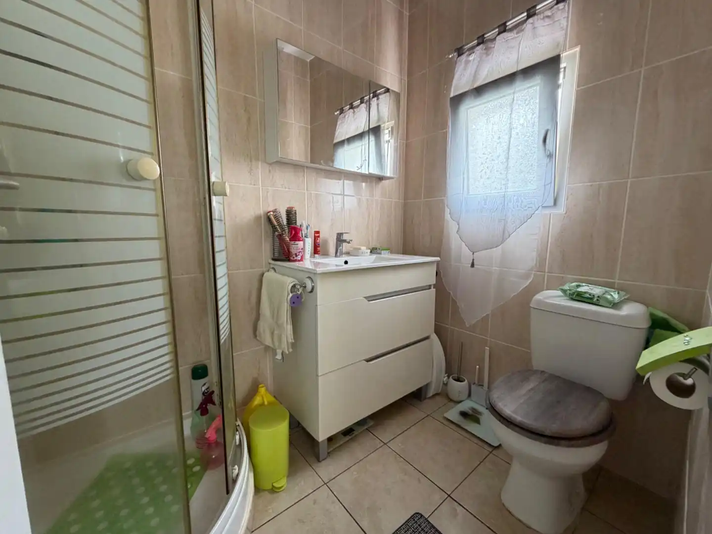Baño de Casa o chalet en venta en Casinos con Terraza, Trastero y Piscina