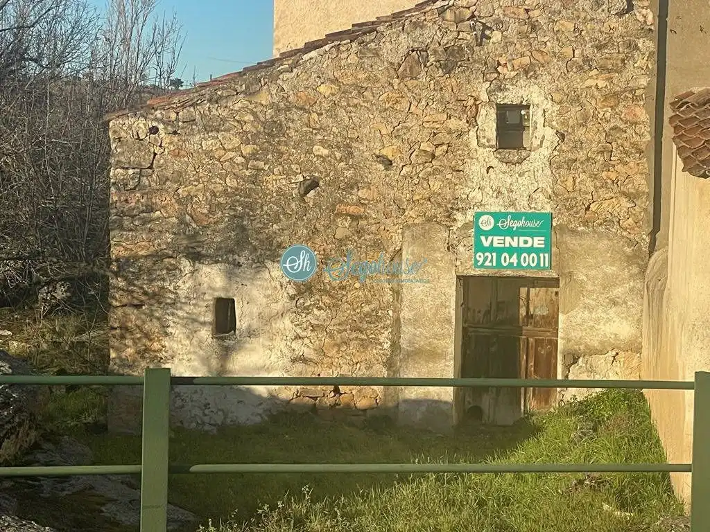 Vista exterior de Casa o chalet en venta en Pedraza