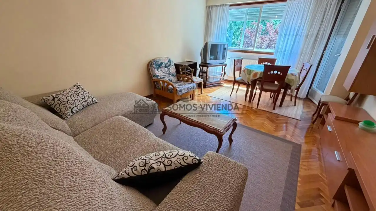 Flat with lift to rent in Universidad, imagen 3