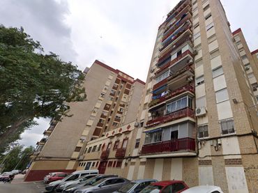 Appartamento con balcone in vendita a Calle Julio César 4