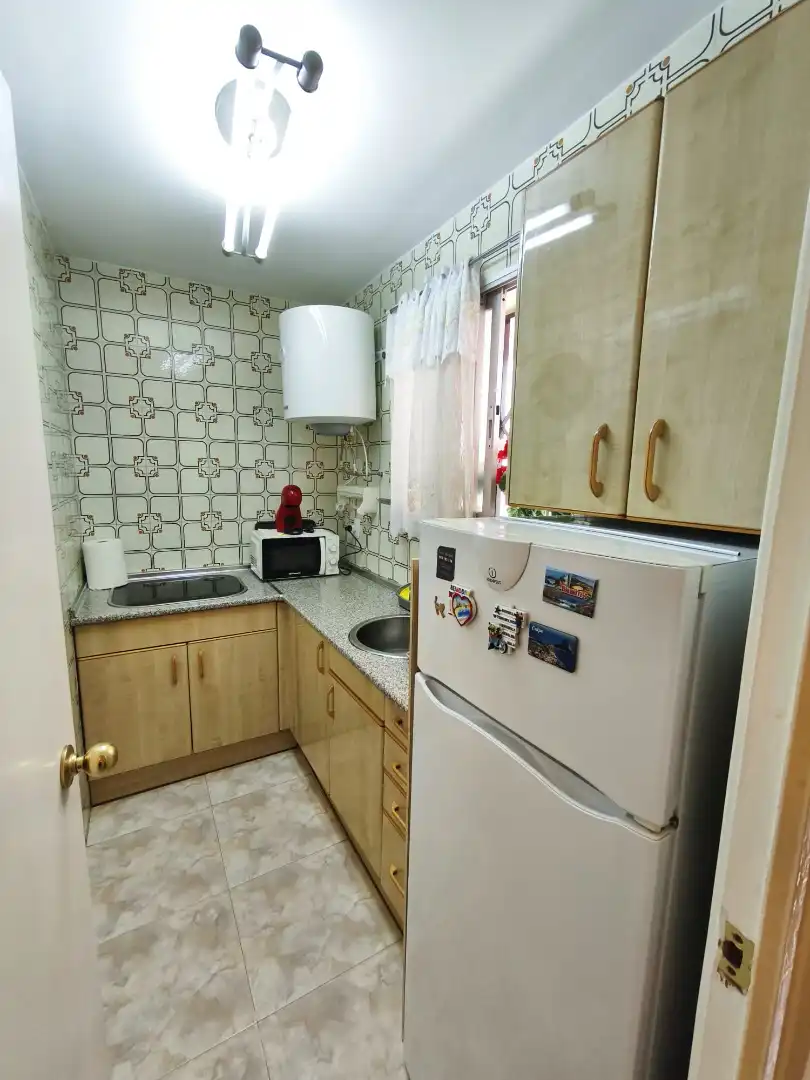 Cocina de Apartamento en venta en Salou con Aire acondicionado, Terraza y Lavadora