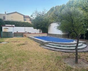 Piscina de Casa o xalet en venda en  Córdoba Capital amb Jardí privat, Terrassa i Piscina