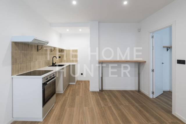 Local comercial en Venta en carrer marti en Vila de Gràcia