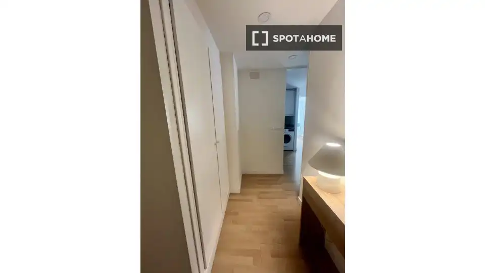 Bedroom of Flat for rent in Valencia  with Air Conditioner, Heating and Furnished