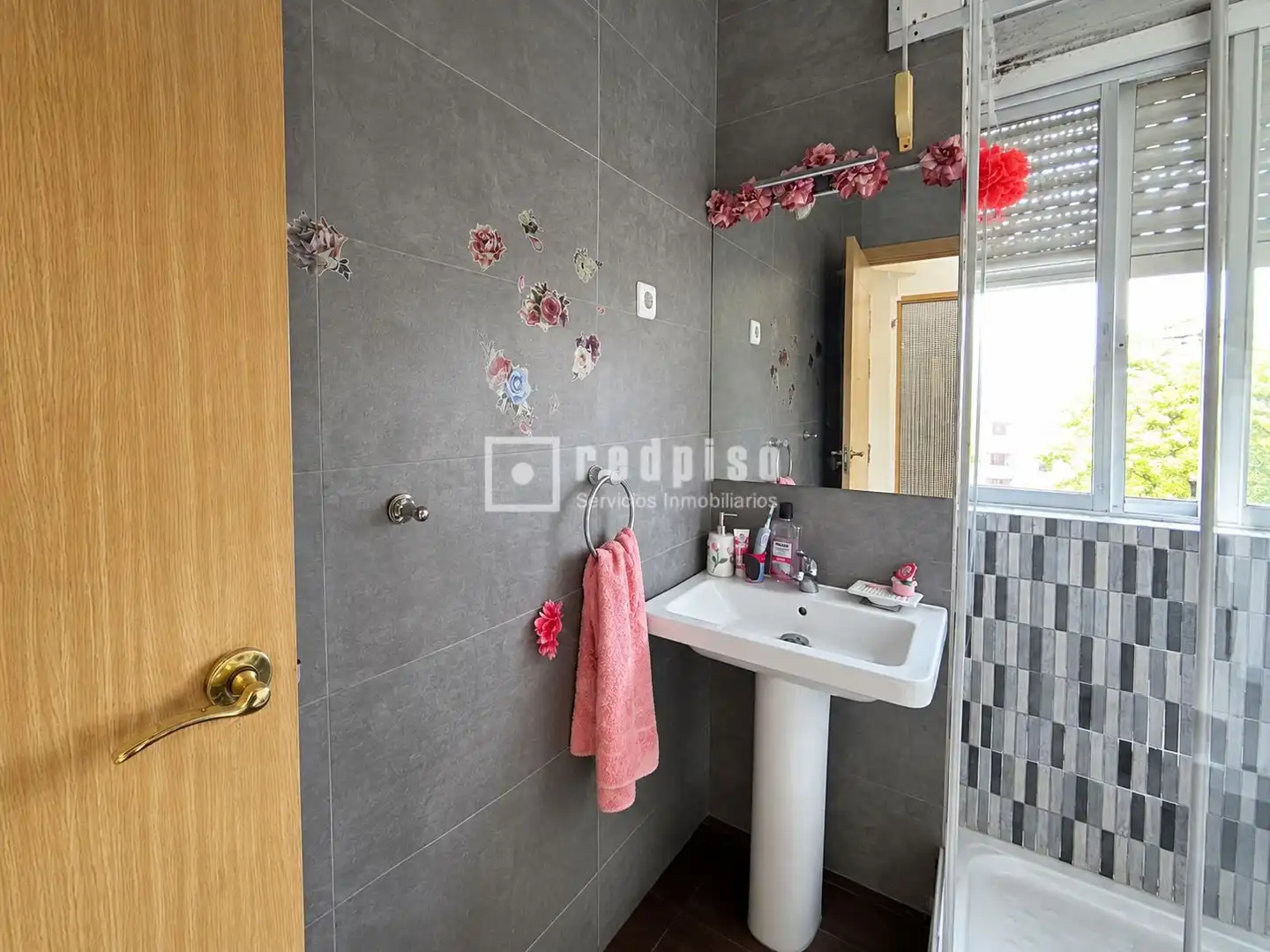 Baño de Piso en venta en Madrid con Calefacción y Terraza