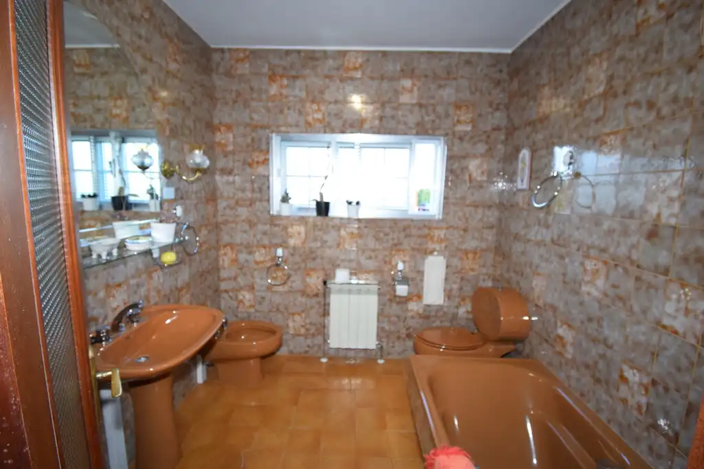 Bany de Casa o xalet en venda en Fene amb Jardí privat, Terrassa i Moblat