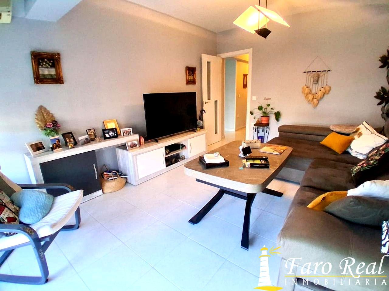Living room of Flat for sale in Sanlúcar de Barrameda  with Air Conditioner, Terrace and Storage room