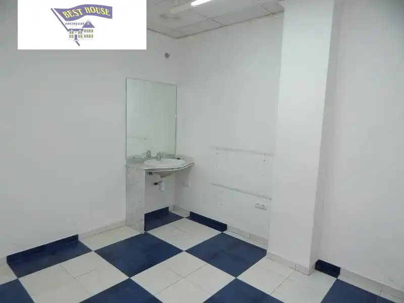 Business premises to rent in Sant Josep - Zona Hospital, imagen 26