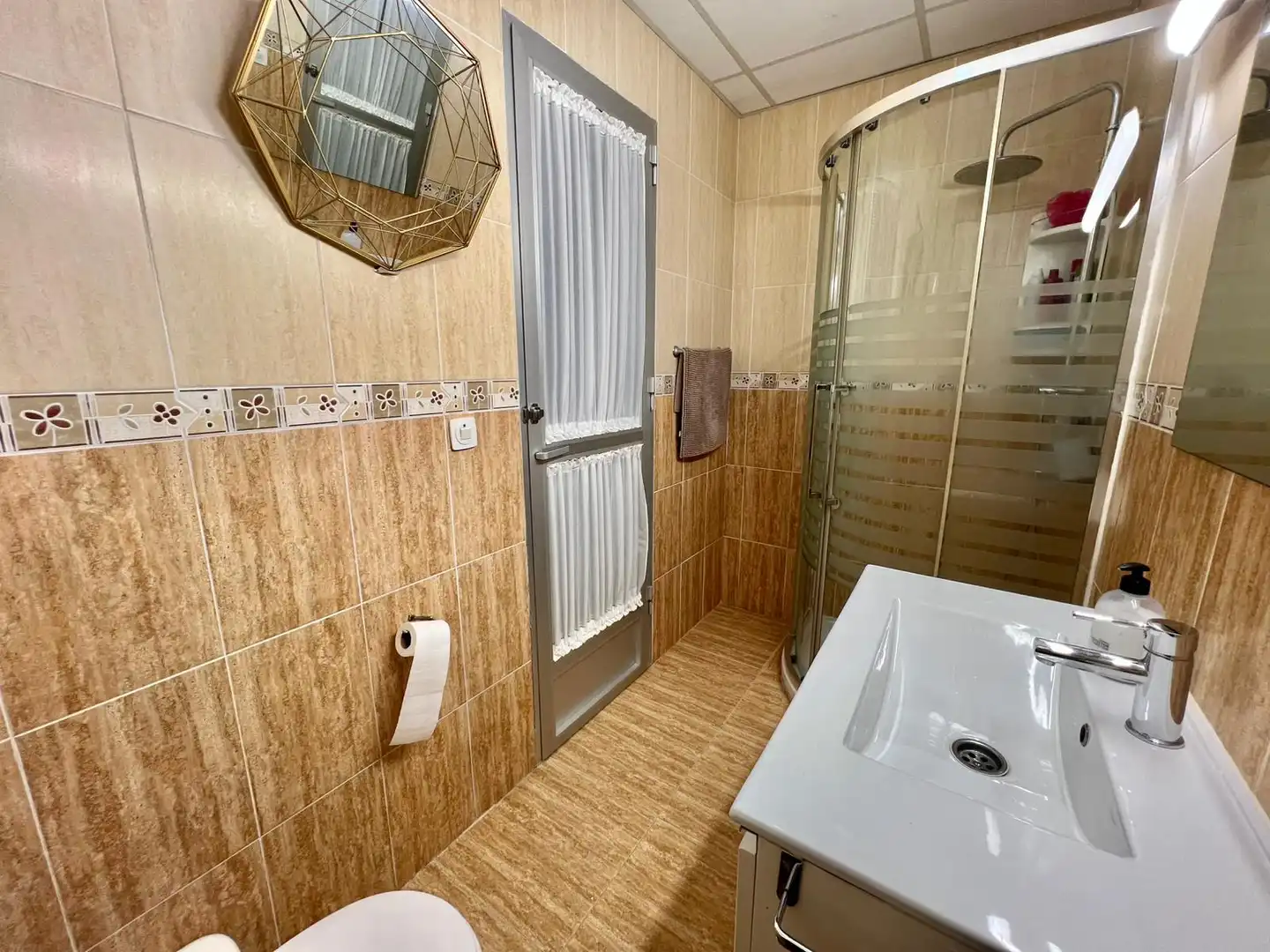 Baño de Casa adosada en venta en Cartagena con Aire acondicionado, Calefacción y Jardín privado