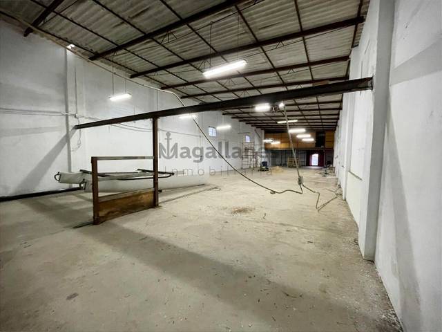Nave industrial en Venta en Las Palmeras - Dehesilla