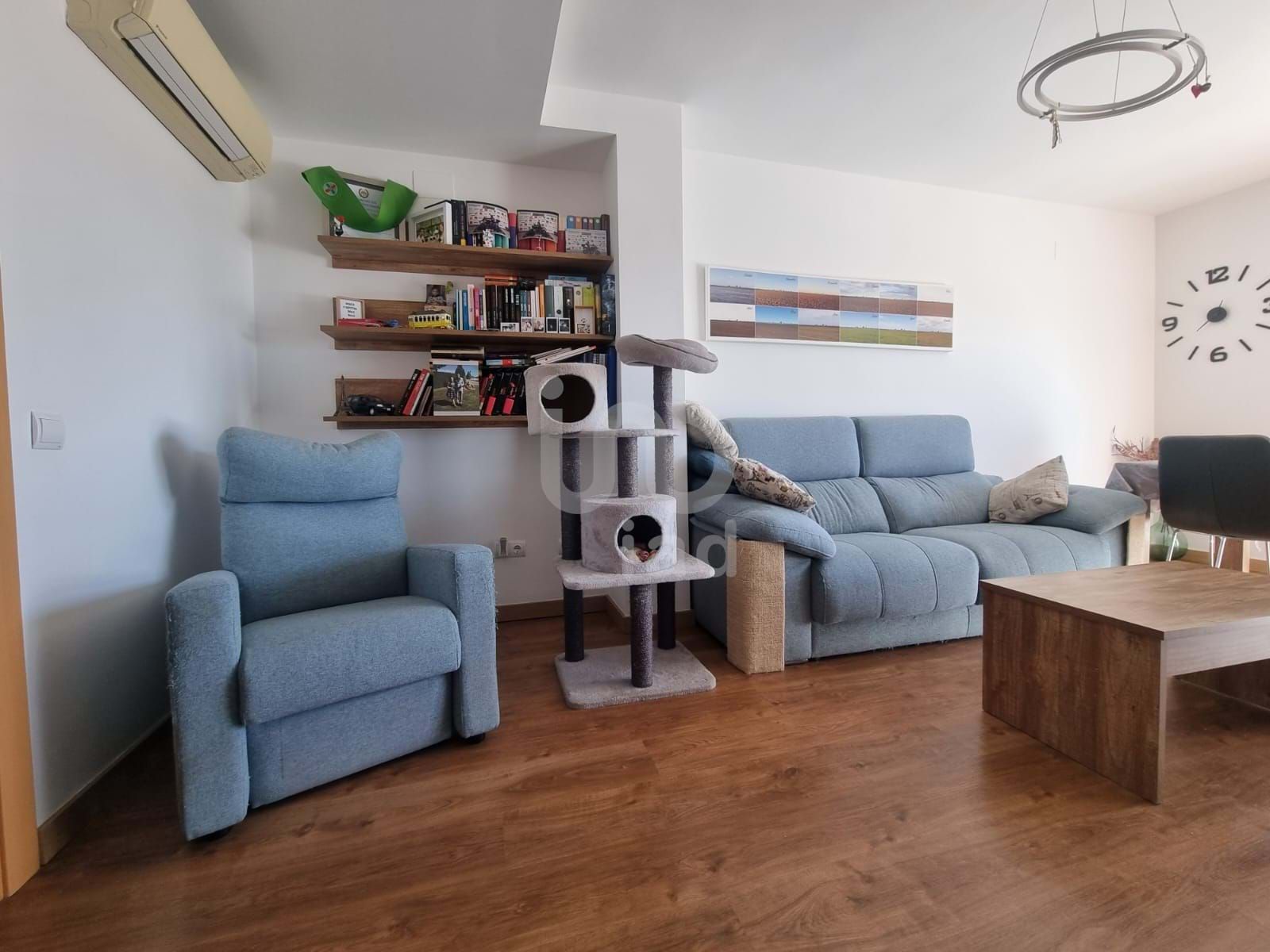 Sala d'estar de Pis en venda en L'Aldea amb Aire condicionat