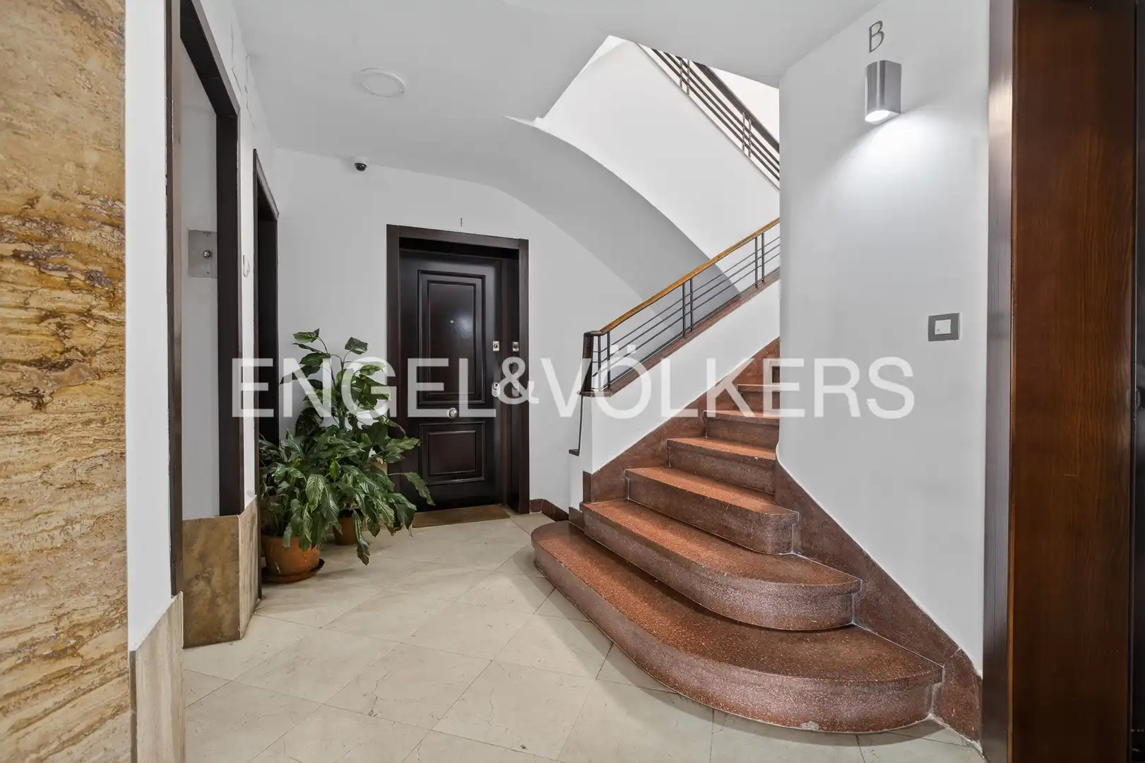 Flat for sale in Sevilla  with Heating, Parquet flooring and Terrace