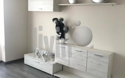 Living room of Flat for sale in Torre del Campo  with Storage room and Furnished