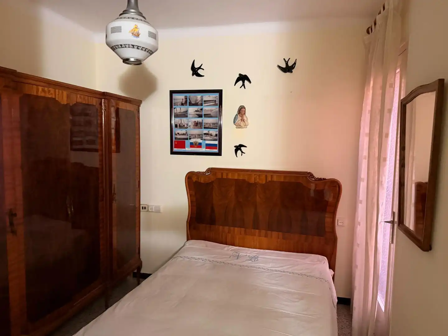 Habitación de Casa o chalet en venta en Pineda de Mar con Calefacción, Terraza y Trastero