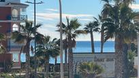 Vista exterior de Pis en venda en Torrox amb Terrassa i Piscina comunitària