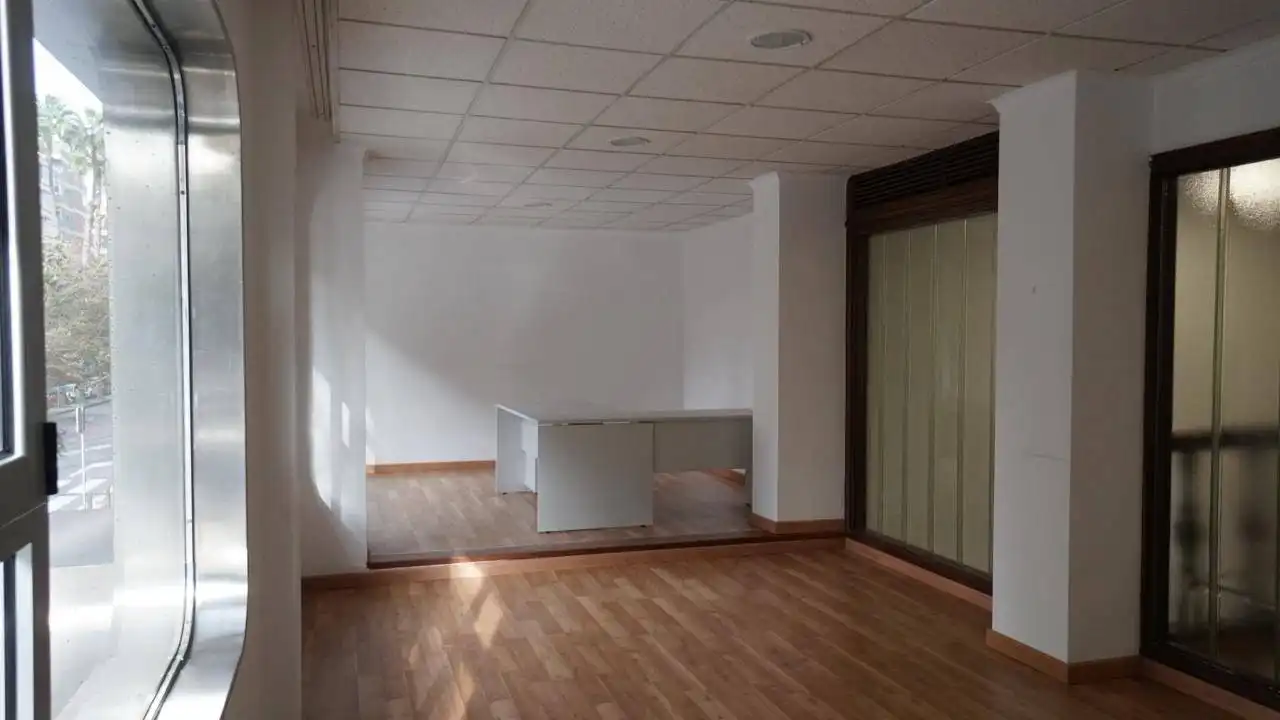 Ufficio in affitto a Avenida de José Mesa y López 59, imagen 10