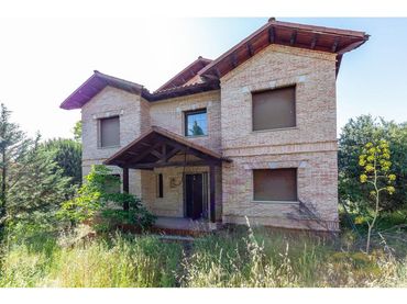 Chalet en venta en Villa del Prado