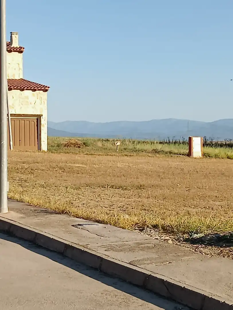 Lands and plots for sale in Novés, imagen 2