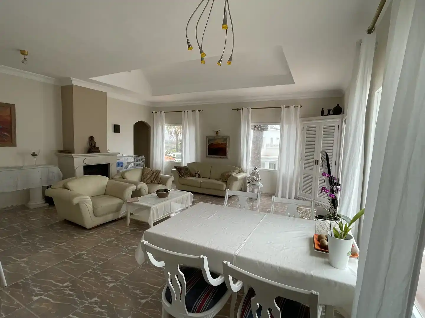 Sala d'estar de Casa o xalet de lloguer en San Bartolomé amb Jardí privat i Moblat