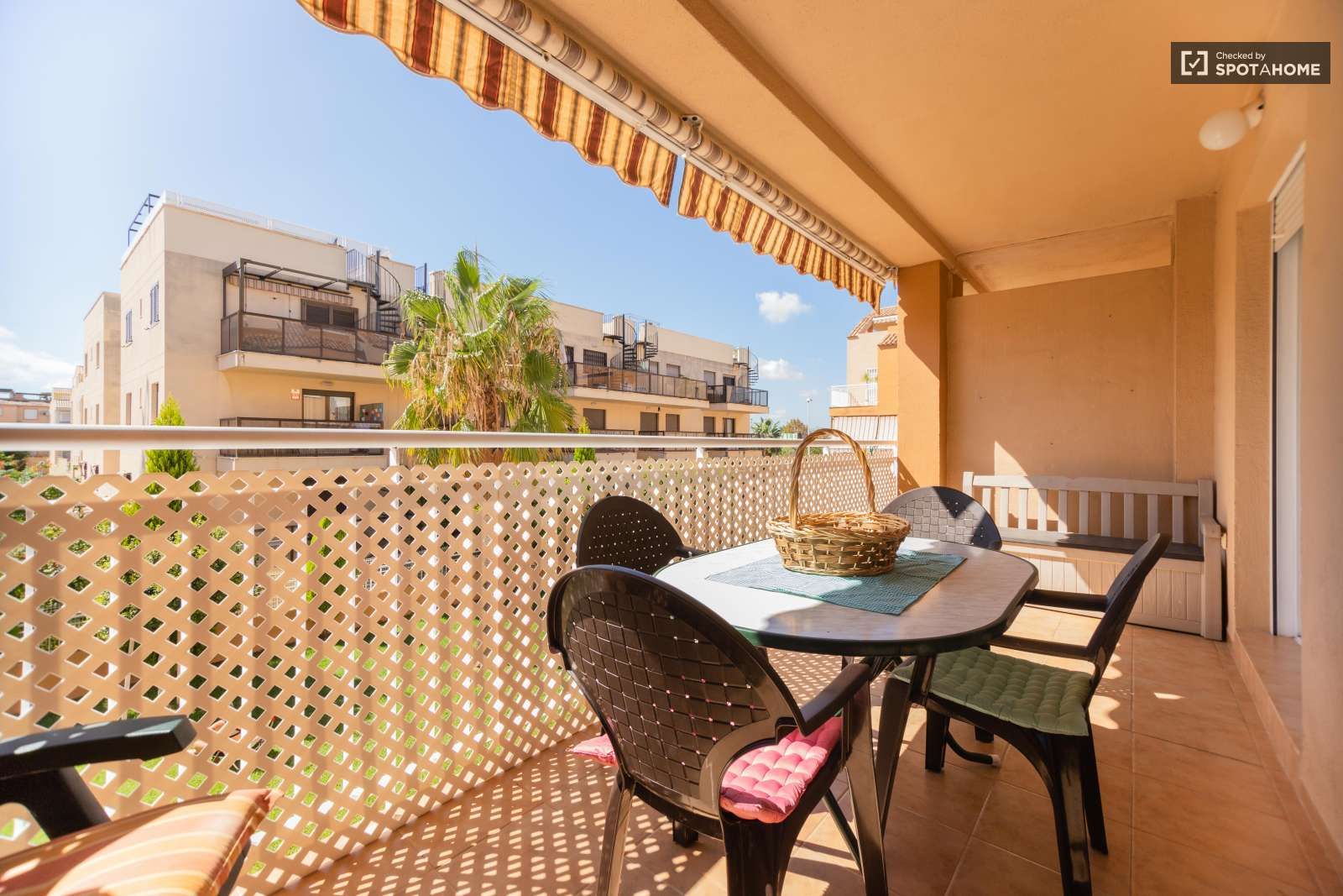 Apartament per a compartir a Playas de Puçol