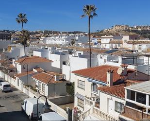 Vista exterior de Edifici en venda en Mijas