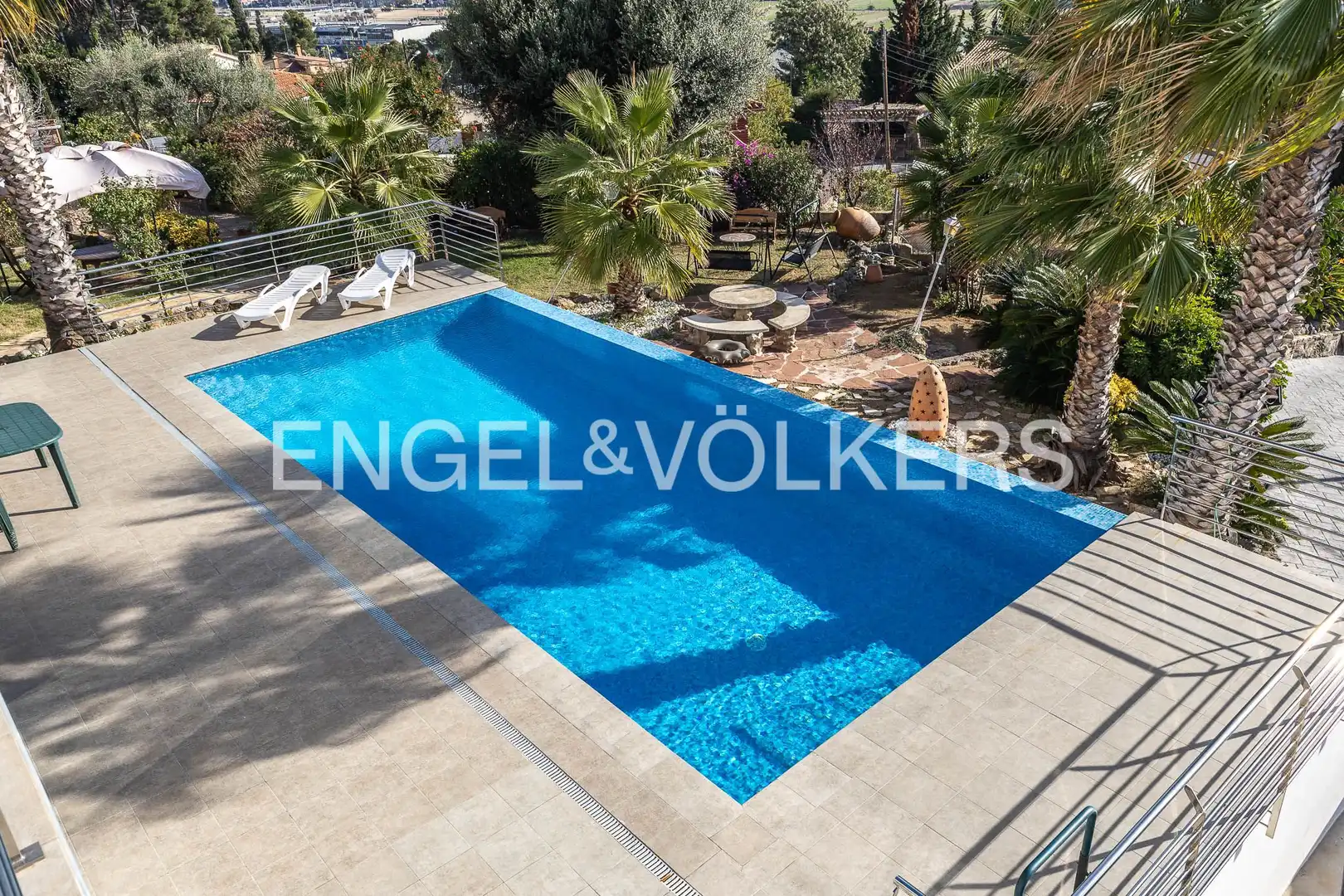 Swimming pool of Houses for rent in Santa Susanna  with Air Conditioner, Heating and Private garden